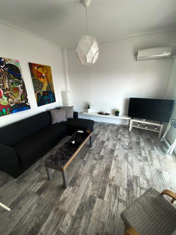 Emvi Apartments III Seaview Near Airport أرتيميدا المظهر الخارجي الصورة
