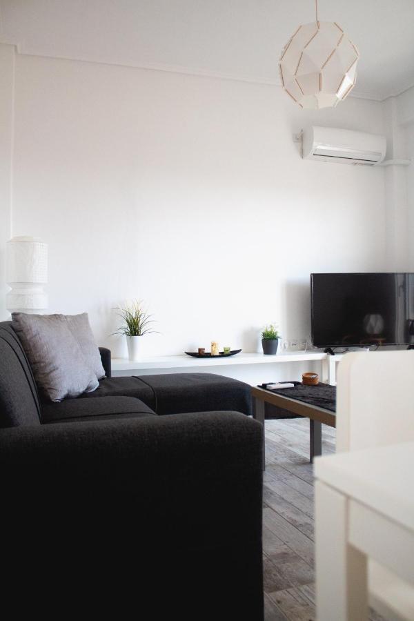 Emvi Apartments III Seaview Near Airport أرتيميدا المظهر الخارجي الصورة