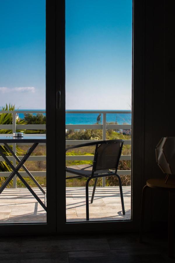 Emvi Apartments III Seaview Near Airport أرتيميدا المظهر الخارجي الصورة