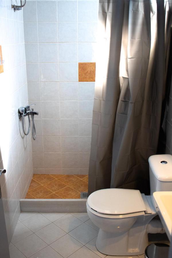 Emvi Apartments III Seaview Near Airport أرتيميدا المظهر الخارجي الصورة