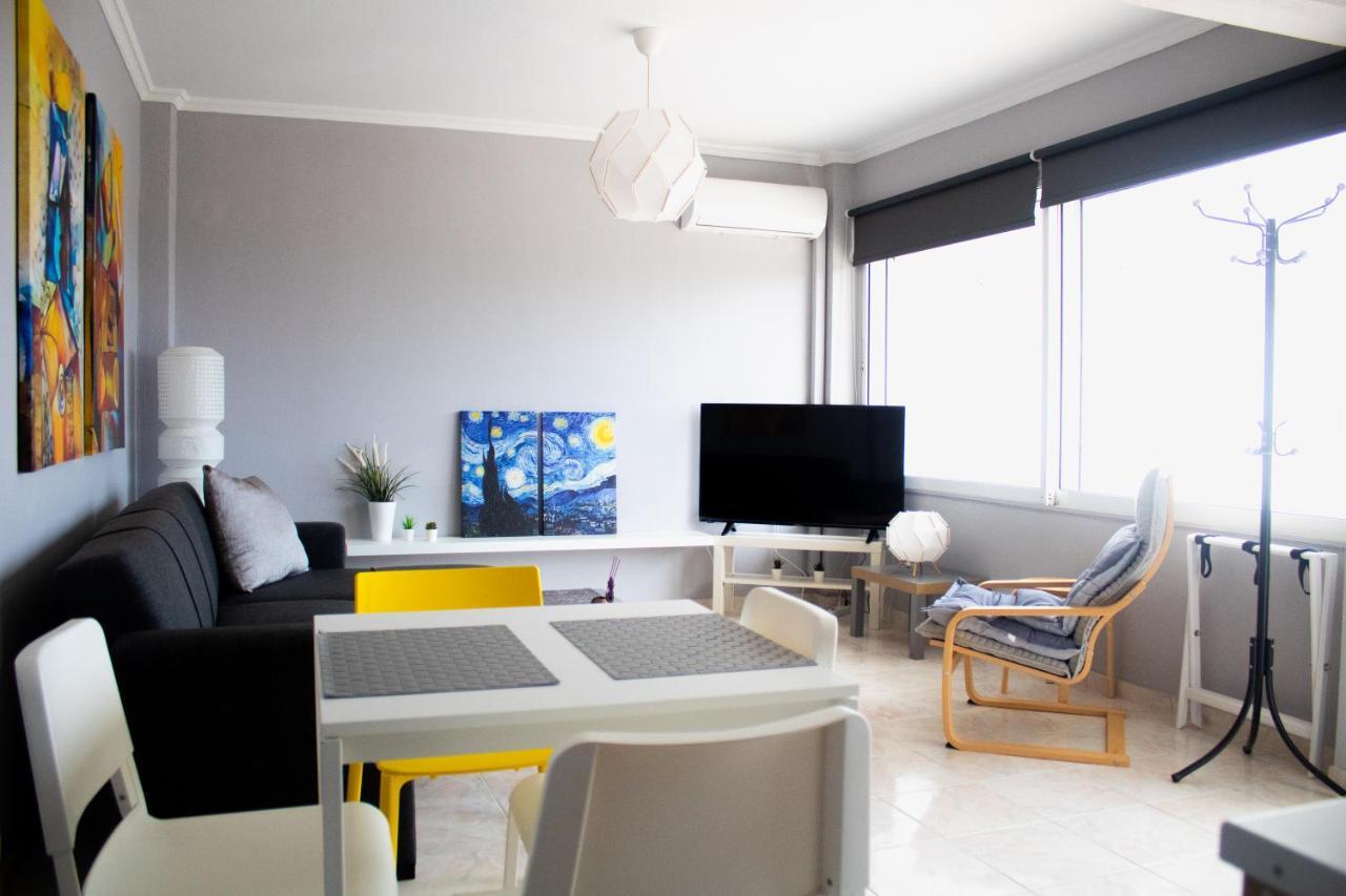 Emvi Apartments III Seaview Near Airport أرتيميدا الغرفة الصورة